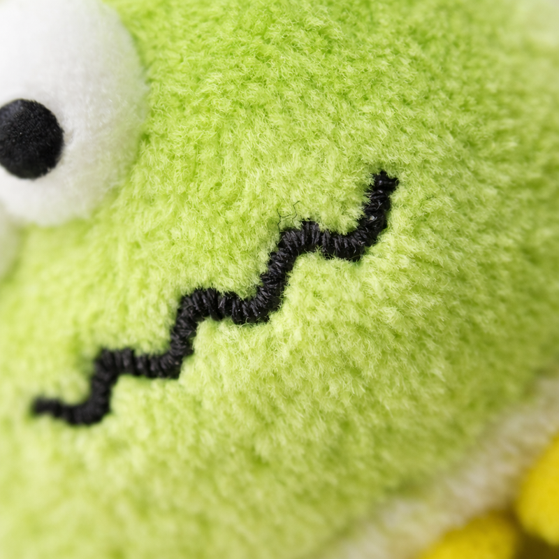 Interactive Catnip Green Bug Plush Cat Toy – Cute Kitten Chew & Bite Resistant Cat Toy with Squeaker