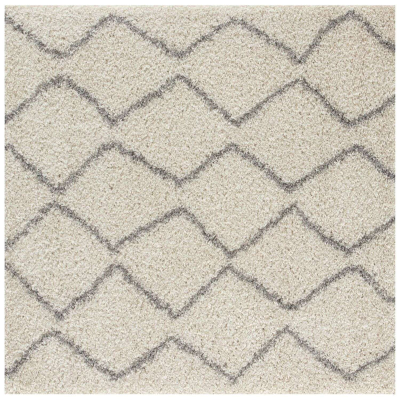Moroccan Ivory Grey Shaggy Rug | 800