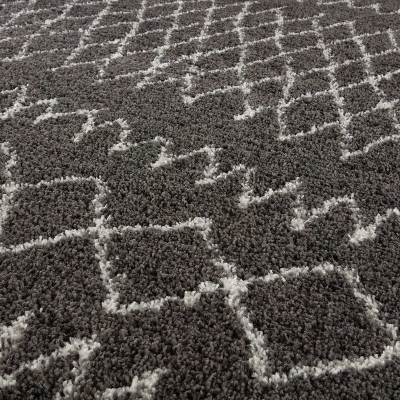 Moroccan Dark Grey Shaggy Rug | 940