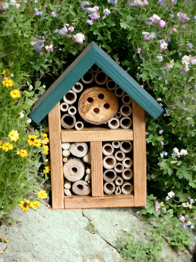 BUG Buzzing Tiny Solitary Bee Hotel