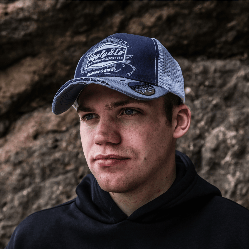 Blue Surf Diamond Trucker Hat