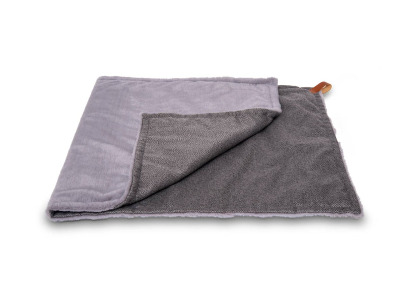 THE BALMORAL | LUXURY GREY HERRINGBONE & FAUX FUR REVERSIBLE DOG BLANKET