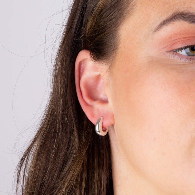Beginnings Rounded Huggie Hoop Earrings