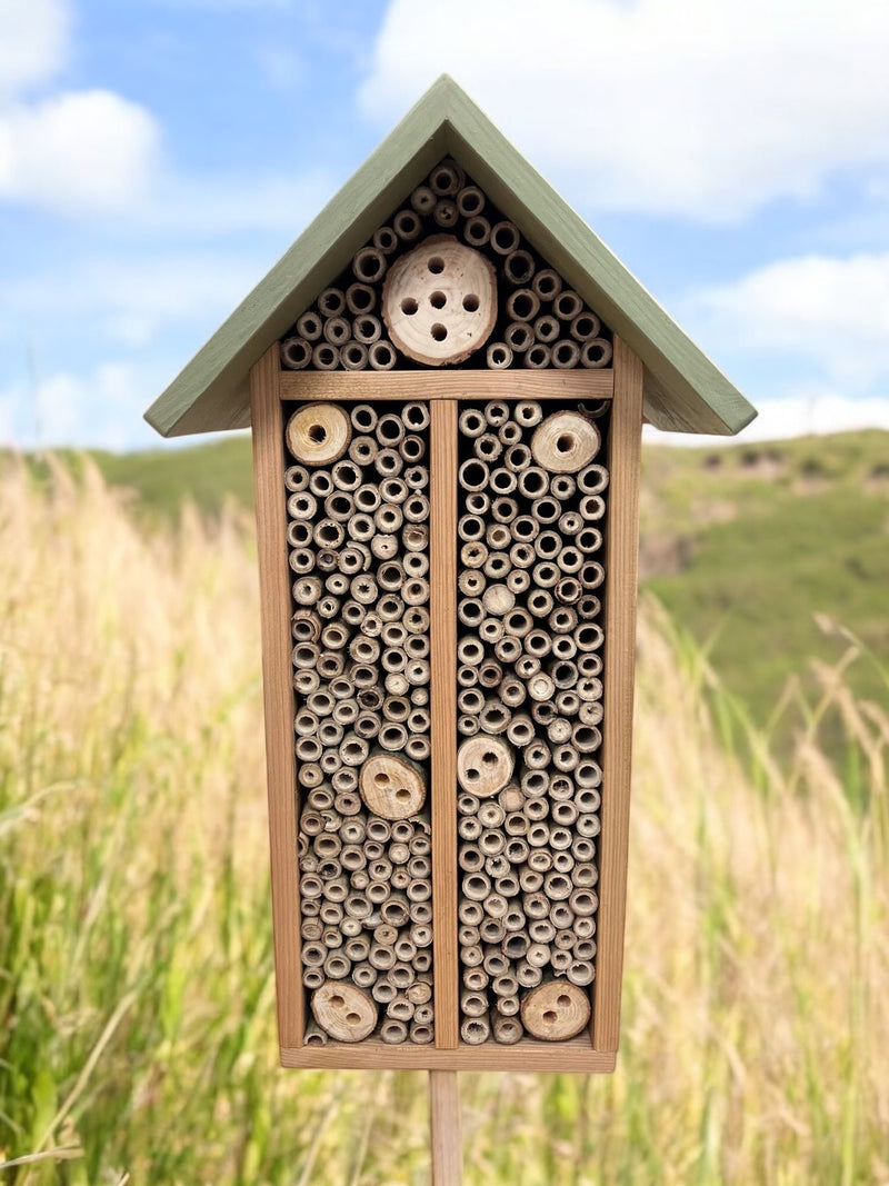 Melonia Bug Hotel