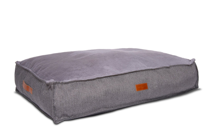 THE BALMORAL | LUXURY HERRINGBONE FLAT PILLOW DOG BED