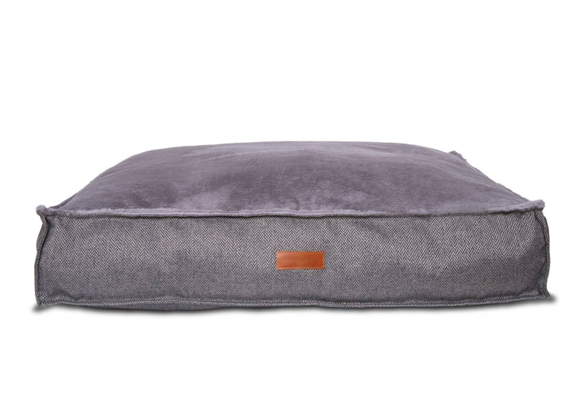 THE BALMORAL | LUXURY HERRINGBONE FLAT PILLOW DOG BED