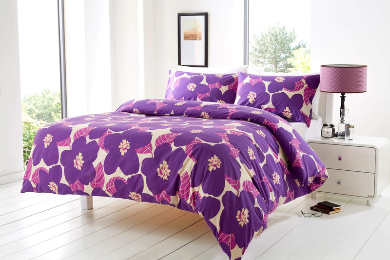 OLIVIA ROCCO Bloomsbury Floral Poppy Cotton Rich King Size Duvet Set With Pillowcases