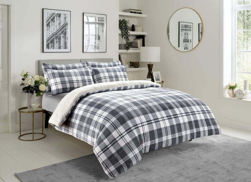 OLIVIA ROCCO Duvet Set Checked Grey Teddy Fleece Reversible Luxurious Plush Faux Fur