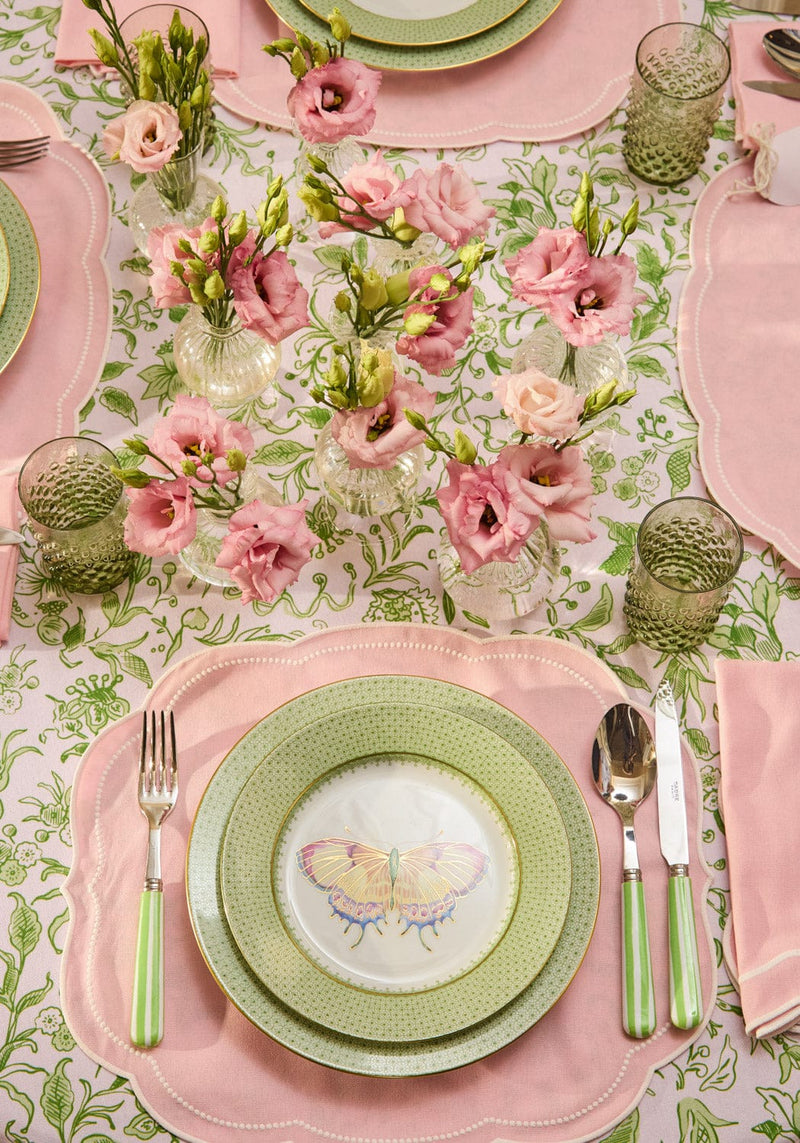 Scalloped Petal Placemat in Blush Pink
