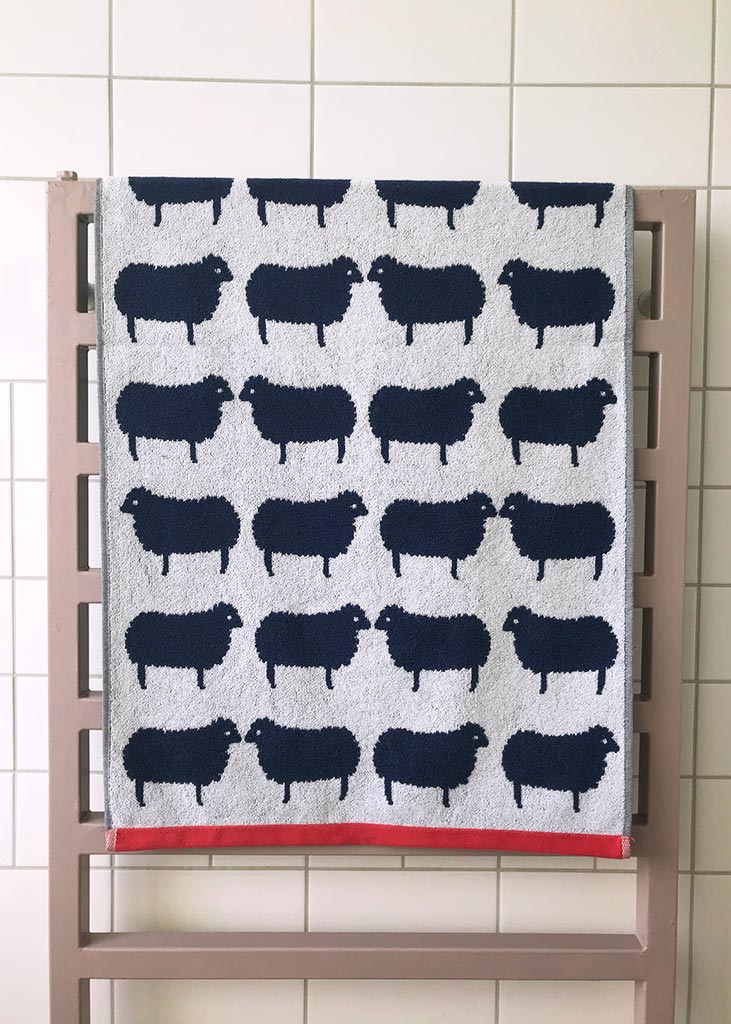 Kissing Sheep Organic Cotton Towels