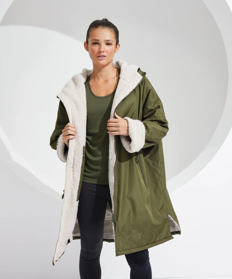 Keep Dry All-Season Waterproof Changing Robe