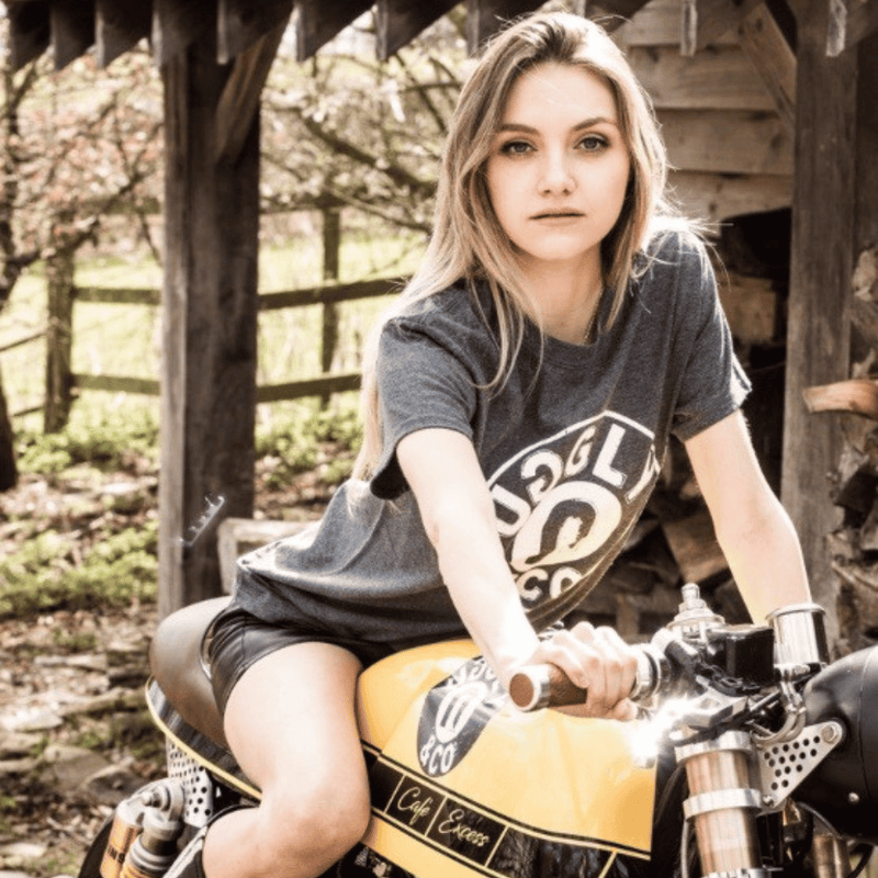Circle Tee